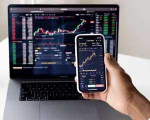 摩拜早期投資人(rén)劉二海(hǎi)：當你(nǐ)足夠強大(dà)，自(zì)不(bù)必與巨頭為(wèi)伍